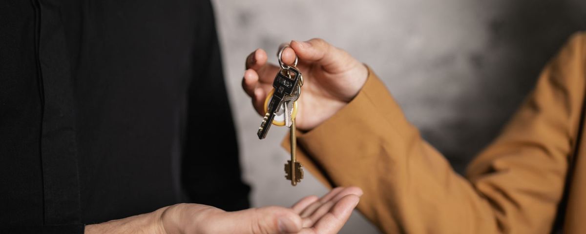 Keys being handed over at completion